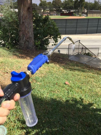2-in-1 High-Pressure Cleaner — Garden Hose Attachment