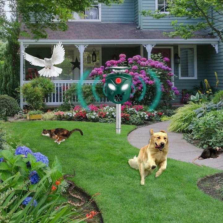 360° Solar Ultrasonic Animal Repeller with Motion Sensor